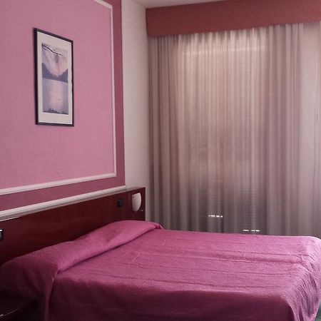 Hotel Annabelle Иския Екстериор снимка