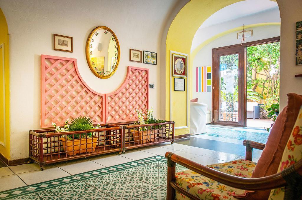 Hotel Annabelle Иския Екстериор снимка