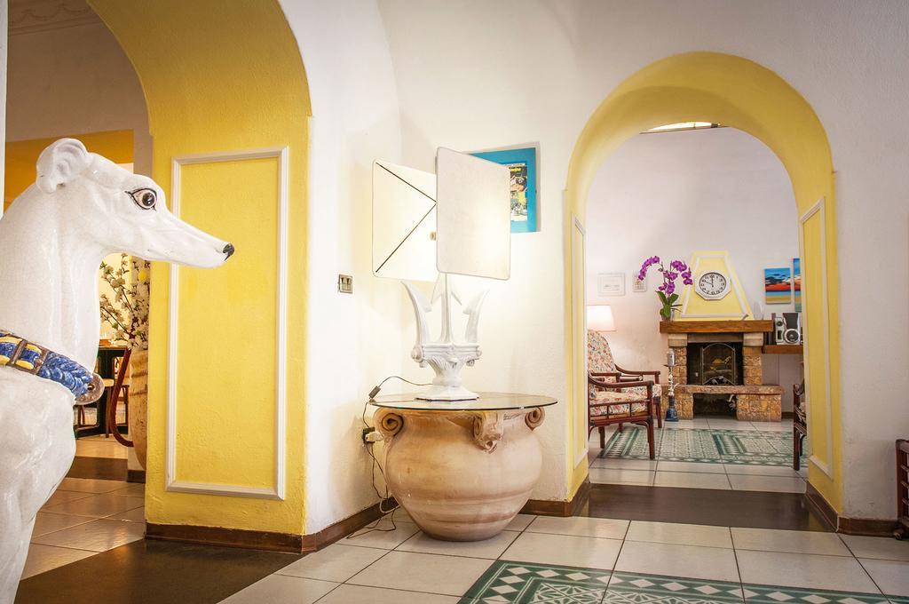 Hotel Annabelle Иския Екстериор снимка