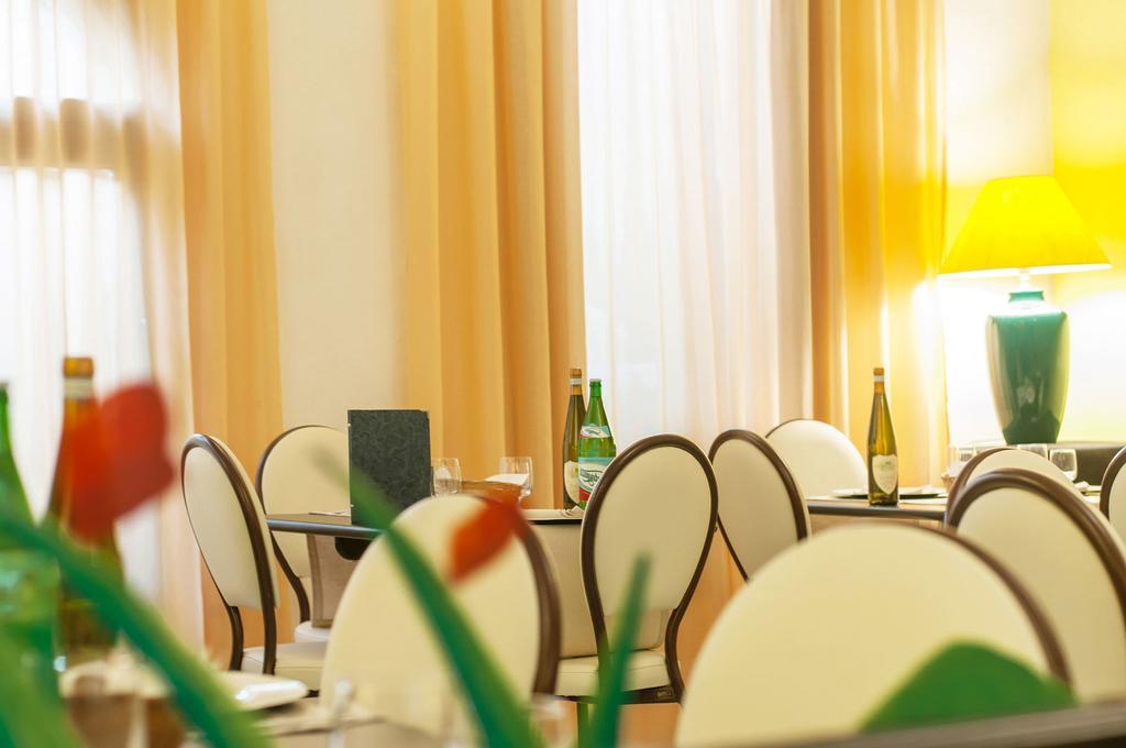 Hotel Annabelle Иския Екстериор снимка